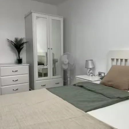 Domicil De Luxe *