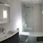 Domicil De Luxe Торевьиа